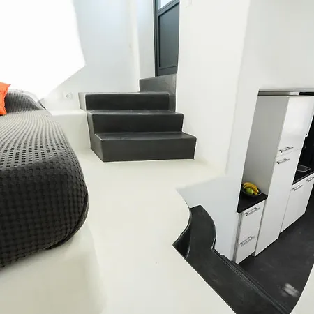 Apartment Jacuzzi Villa, Vista Mare, The Luna *
